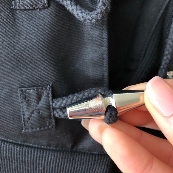 Ralph Lauren Black V Neck Toggle Sweater - Picture 6 of 7